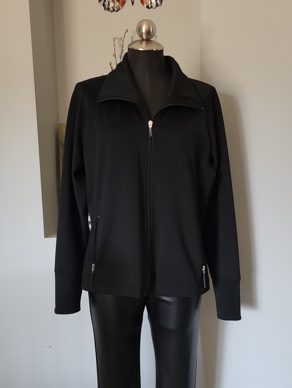 Black Zip-Up Jacket - Classic Lightweight Athletic Athleisure Women's size XL